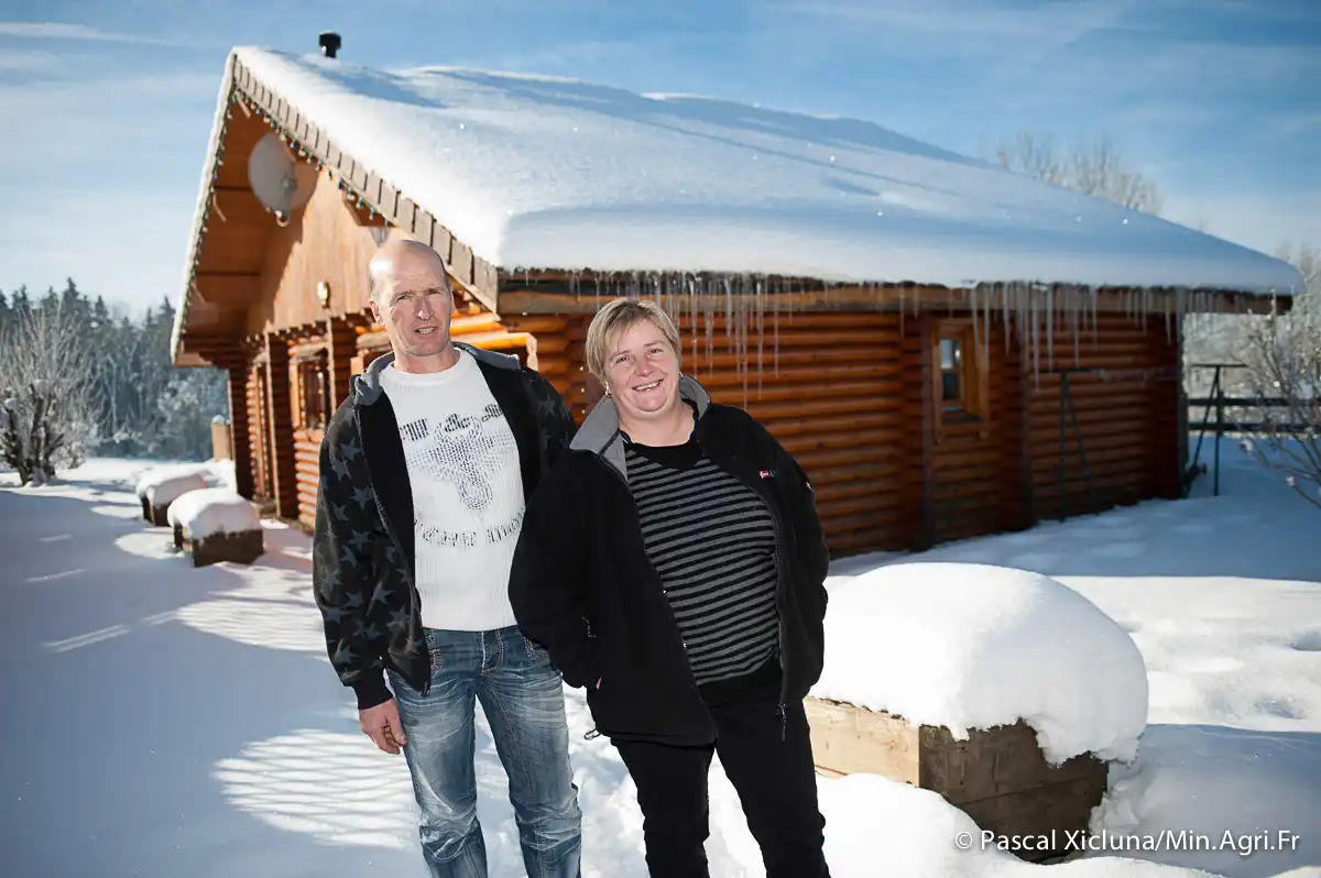 Gérant des Chalets des Chemins Verts dans le Jura